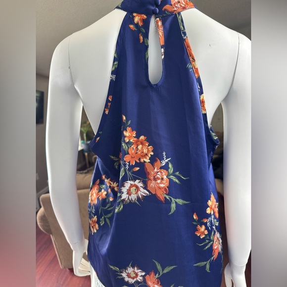 Asymmetrical Halter Top Size 12(OXL) - Picture 5 of 7